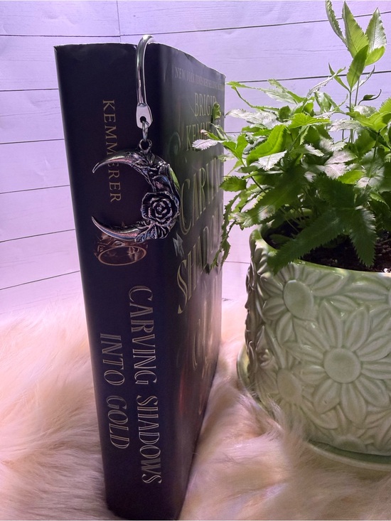 Other - Crescent Moon Rose Silver Bookmark